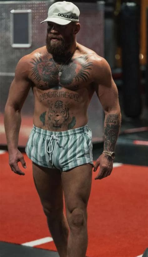 Conor Mcgregor Shows Off Buffed Up Physique In Topless Gym Photo