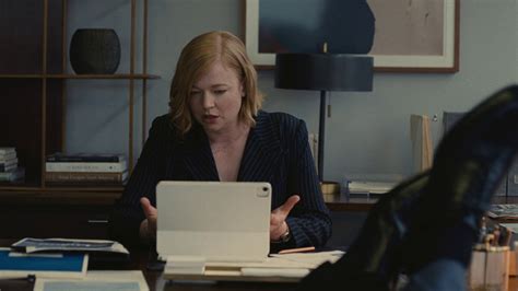 Apple Ipad Tablet Used By Sarah Snook As Siobhan Shiv Roy In