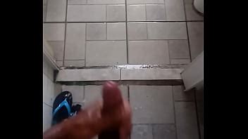 Banho Quente Batendo Uma Gostoso XVIDEOS