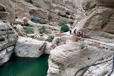 Tripadvisor Küstentour und Wadi Shab Day Tour zur Verfügung gestellt