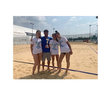 CAMPIONESSE REGIONALI DI BEACH VOLLEY IS Fermi