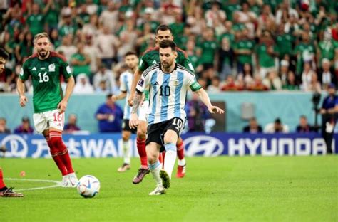 Par Nos Confr Res Coupe Du Monde Lionel Messi A Provoqu La Col Re