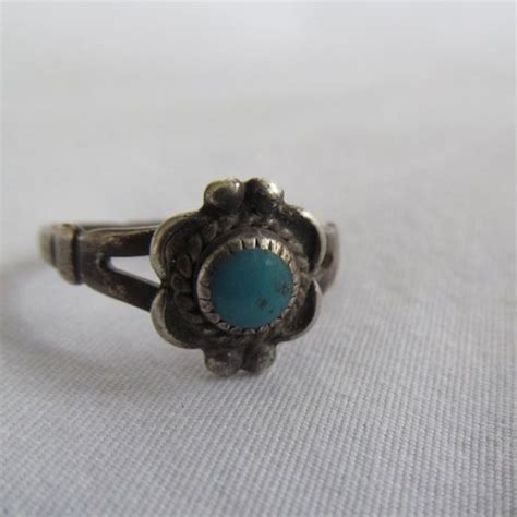 Fred Harvey Era Indian Navajo Jewelry Sterling Silver Gem