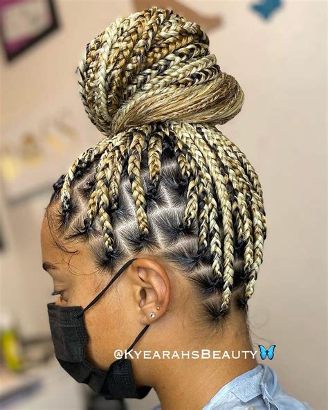 30 Dazzling Blonde Knotless Braids To Try Now Blackshome