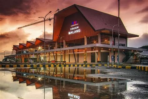 5 Tempat Wisata Dekat Stasiun Malang Yang Wajib Dikunjungi Bisa Jalan