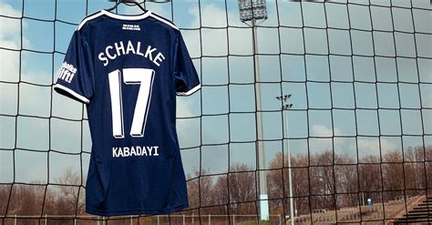 Getragenes S04 Sondertrikot Von Schalke Spieler Yusuf Kabadayi