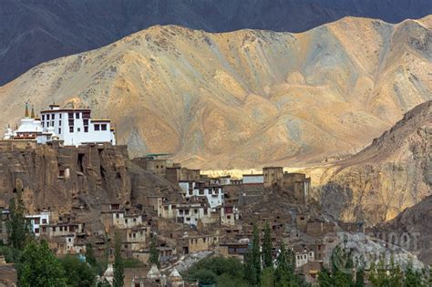 Beautiful Ladakh, the land of high passes of the Indian Himalayas ...