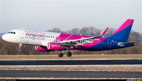 Ha Lyl Wizz Air Airbus A At Dortmund Wickede Photo Id