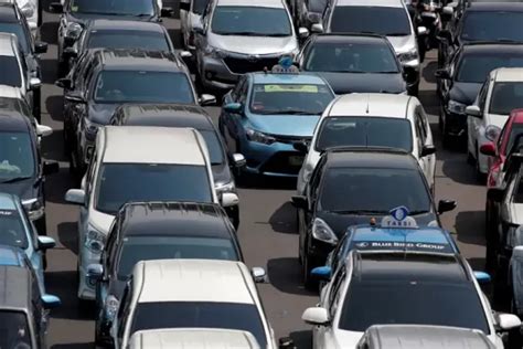 Daftar 28 Gerbang Tol Yang Berlakukan Ganjil Genap Diterapkan Dua Sesi