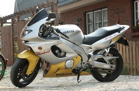 Yamaha Yamaha Yzf 600 R Thundercat Motozombdrivecom