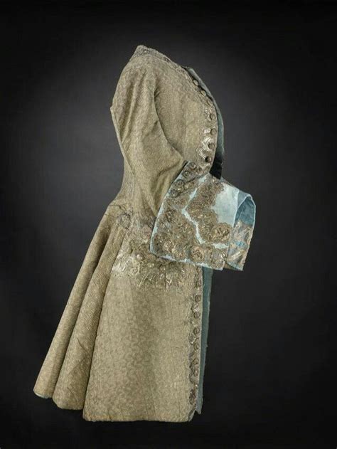 Pin on Исторический крой | 18th century clothing, Historical clothing ...