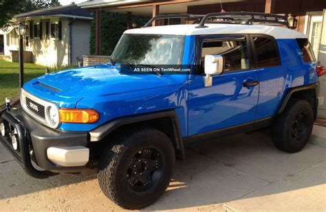 2007 Toyota Fj Cruiser Base Sport Utility 4 Door 4 0l