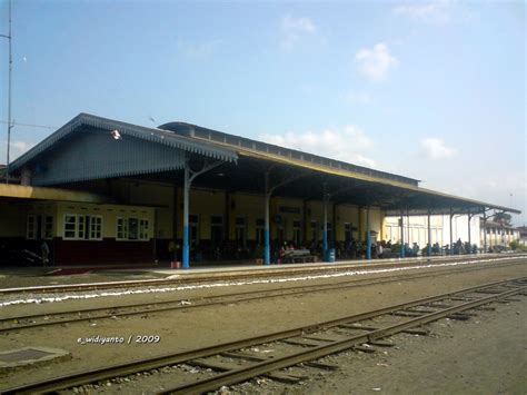 RailfansIna: Stasiun Tulungagung Kenangan Tempo Dulu