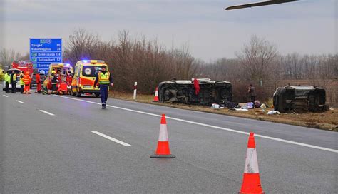 Microbuz românesc grav accident rutier în Ungaria Șapte victime