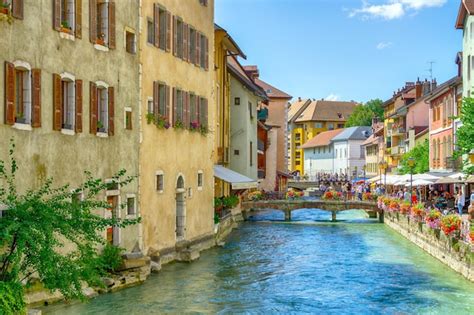 Premium Photo | Old town annecy france