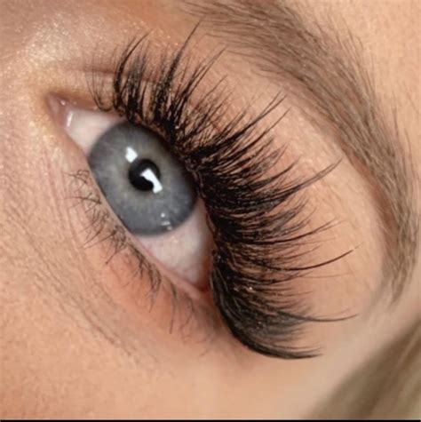 Strip Eyelash Volume Training Nyc Tx And Ut My Luxury Lash