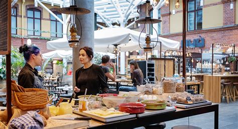 Sex arbetsställen en gemensam fackklubb Hotellrevyn