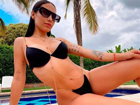 Hot Sexy Luisa Fernanda Bikini Pics