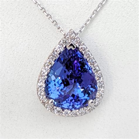 NO RESERVE 3 36 Carat Tanzanite 0 22Ct Diamonds Halo 14 Kt