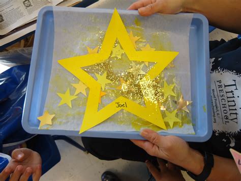 Trinity Preschool Mount Prospect: Star art for twinkle twinkle little star