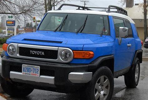 Toyota FJ Cruiser Photos And Specs Photo Toyota FJ Cruiser Review And