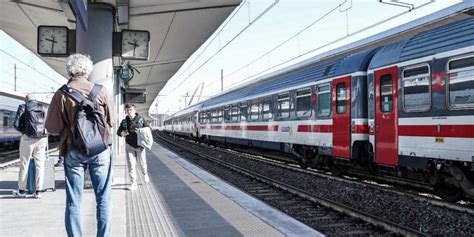 Sciopero Treni 12 E 13 Ottobre 2024 24 Ore Di Stop Trenitalia E