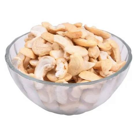 Raw Ivory Split Cashew Nut At Rs 620 Kg In Pulwama ID 23022501633