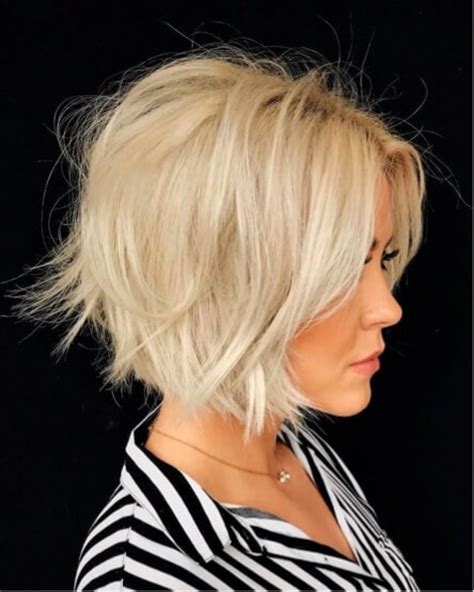 10 Sexy Short Haircuts That Are Just In Time For The Holidays La Progressive