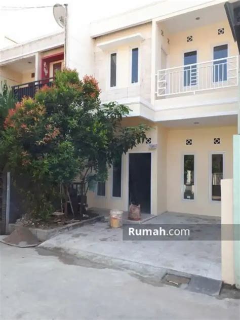 Dijual Rumah Dlm Cluster Lt Siap Huni Strategis Raya Tengah Condet