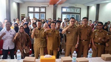 Plt Kadis Dkp Kunjungi Ki Dewan Lorong Di Kecamatan Makassar