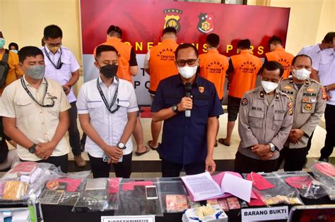 Amankan Barang Bukti Emas 1 6 Kg Ditreskrimsus Polda Jambi Sukses