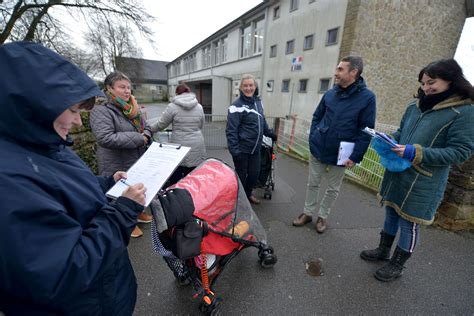 Cherbourg en Cotentin Une pétition contre la fermeture d une classe à