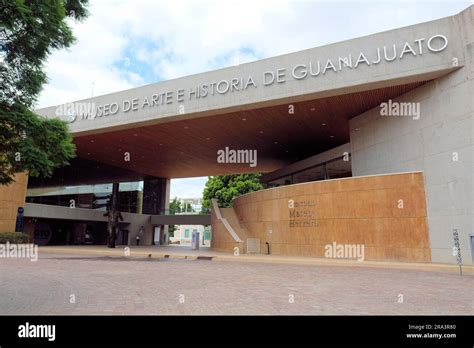 Museo De Arte E Historia De Guanajuato Exterior Of The Art And History