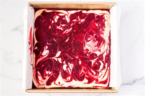 Red Velvet Swirl Brownies Bakeologie