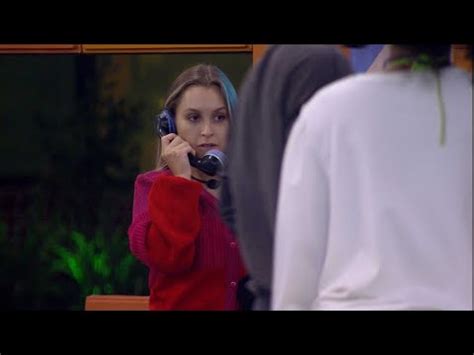 Carla Diaz Atende Ao Big Fone Do BBB21 Ao Vivo E Indica Lumena