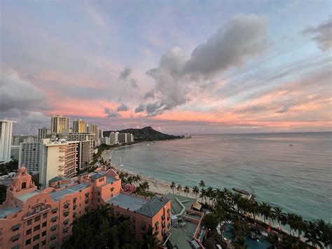 Waikiki beach sunset : r/pics