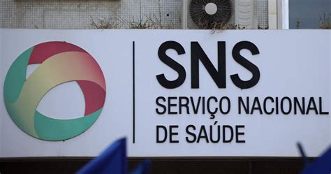 Médico António Gandra dAlmeida é o novo diretor executivo do SNS