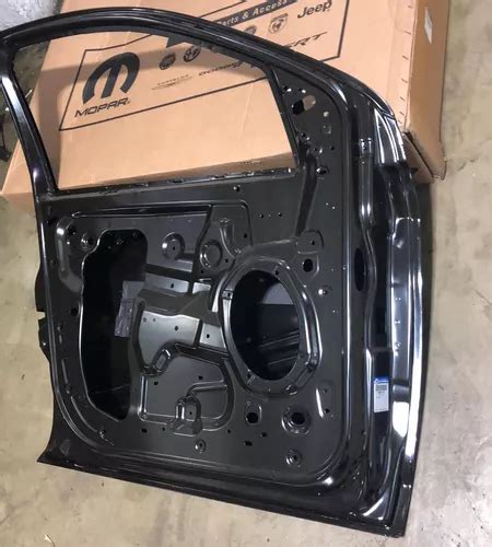 Puerta Delantera Izquierda Fiat Argo Cronos Original En Venta En