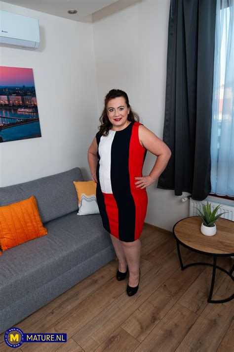 Mature NL Starring Odette C Sandy Morrison Sex Pics CoedCherry