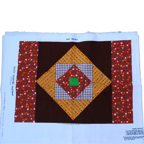 Vip Cranston Print Works Calico Country Reversible Placemat Fabric Panel