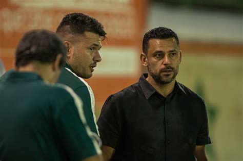 Fred Abordado Por Assaltantes Ao Chegar Em Casa Veja V Deo