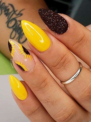 45 Cute Sunflower Nails Perfect For Adding A Pop Of Color Sunflower Nails Cute Gel Nails