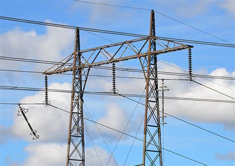 Improving Installation Of Transmission Line Surge Arresters