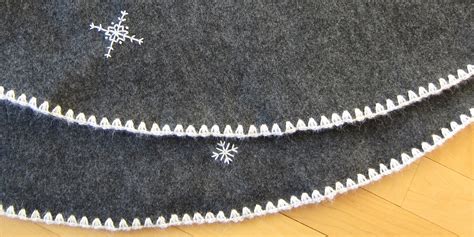 Just Crafty Enough – Project: Snowflake Christmas Tree Skirt