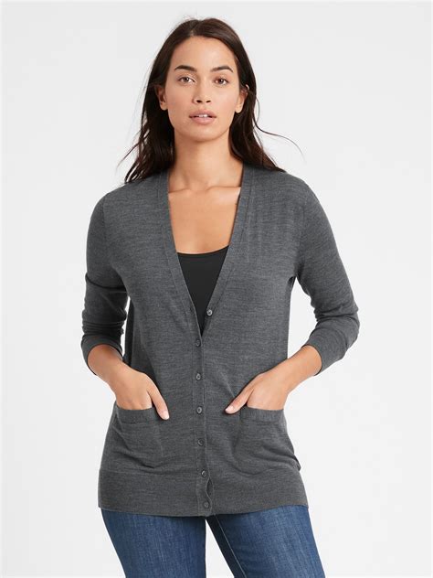 Washable Merino Boyfriend Cardigan Sweater Banana Republic