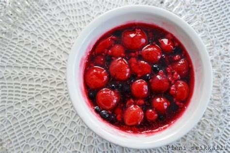 Kiisseli (Fruit Soup) - Traditional Finnish Foods