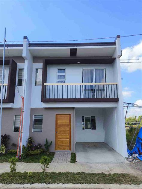 PRE SELLING 3 BEDROOM TOWNHOUSE FOR SALE IN LIPA Townhouse For Sale