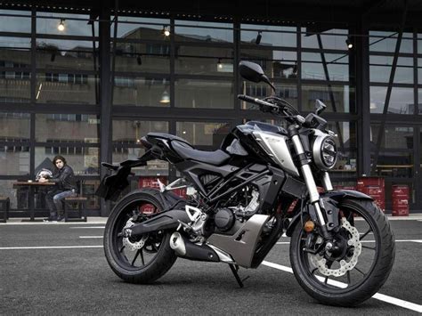 Neues Naked Bike Honda Stellt CB125R Als Neues Einsteiger Motorrad Vor