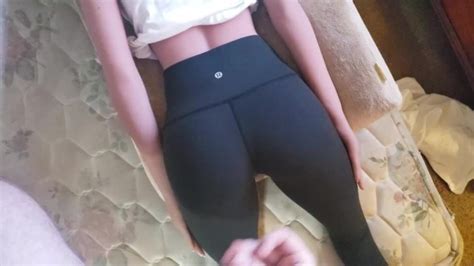 Sex Doll Allows Older Man To Cum On Her Black Leggings Pornhub Gay