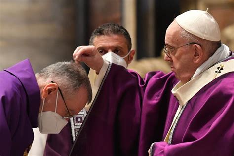 Pope Francis On Ash Wednesday Lent Is A Journey From Slavery To